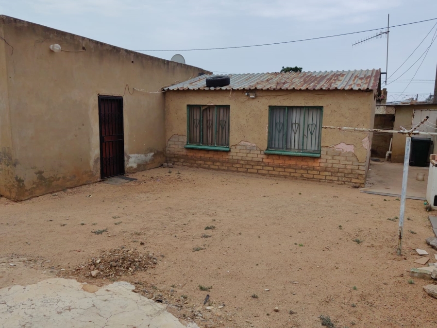 2 Bedroom Property for Sale in Slovoville Gauteng