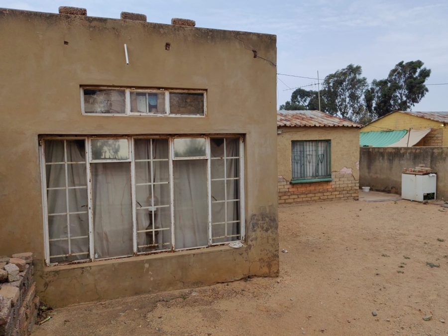 2 Bedroom Property for Sale in Slovoville Gauteng