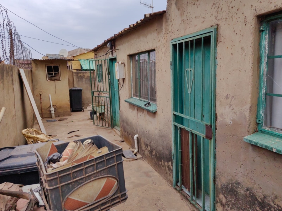 2 Bedroom Property for Sale in Slovoville Gauteng