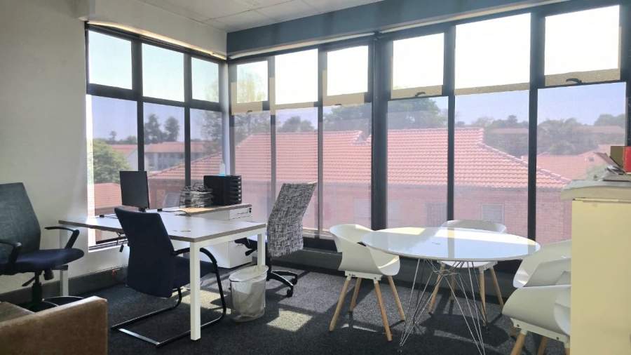 Commercial Property for Sale in Die Hoewes Gauteng