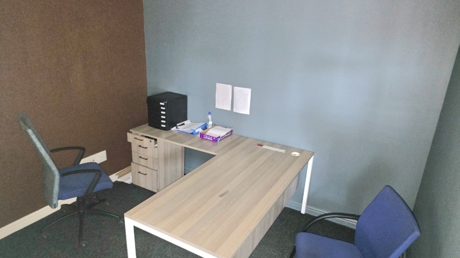 Commercial Property for Sale in Die Hoewes Gauteng