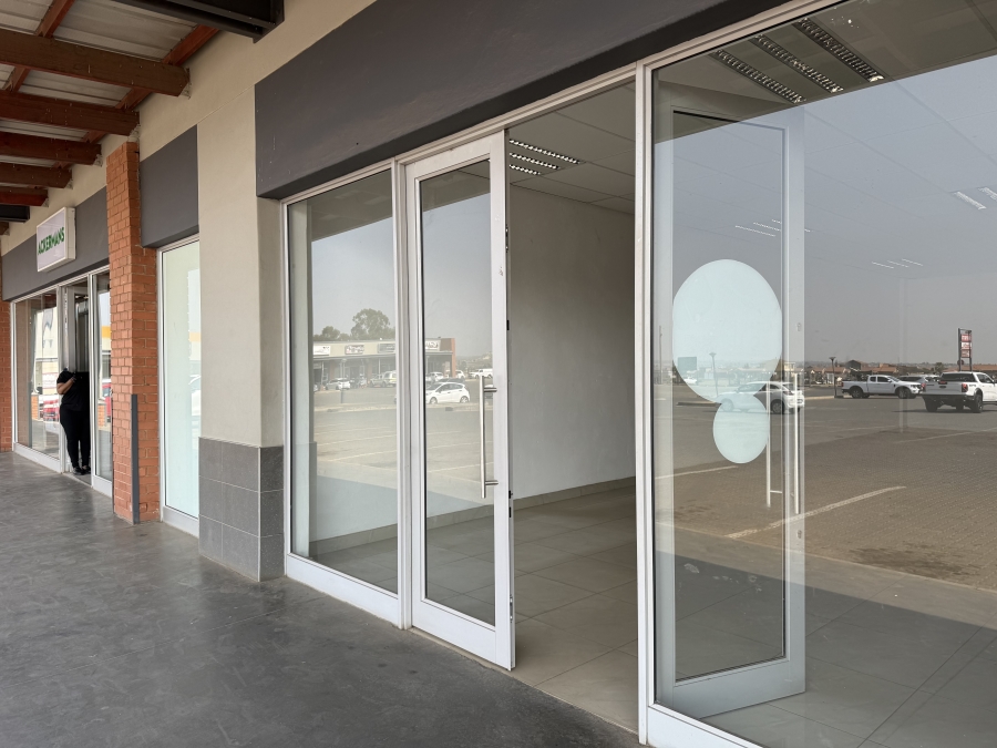 To Let commercial Property for Rent in Cloverdene Gauteng