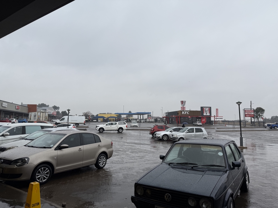 To Let commercial Property for Rent in Cloverdene Gauteng