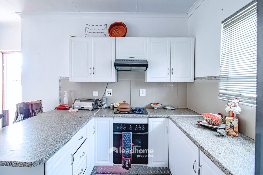 3 Bedroom Property for Sale in Eloffsdal Gauteng
