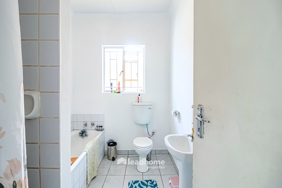 3 Bedroom Property for Sale in Eloffsdal Gauteng