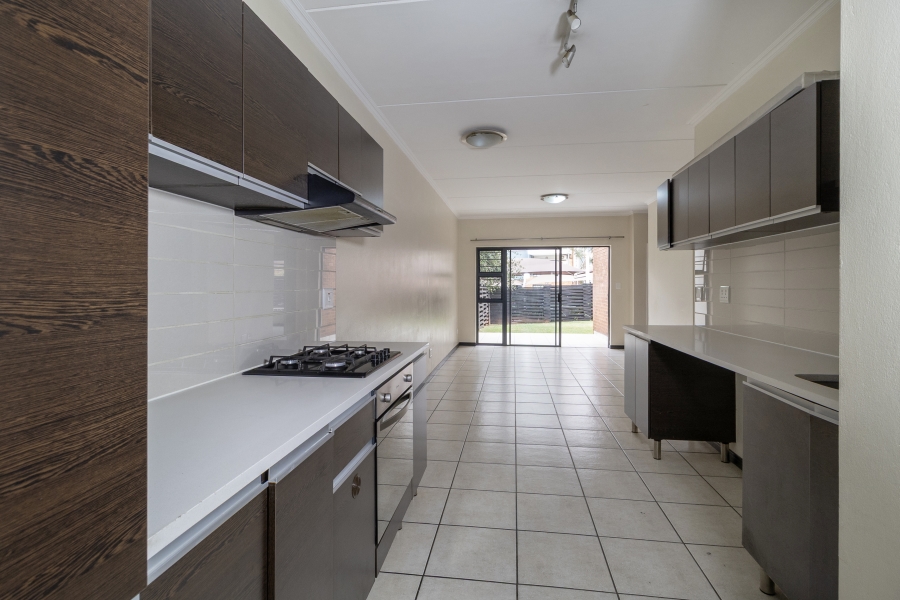 3 Bedroom Property for Sale in Greenstone Gate Gauteng