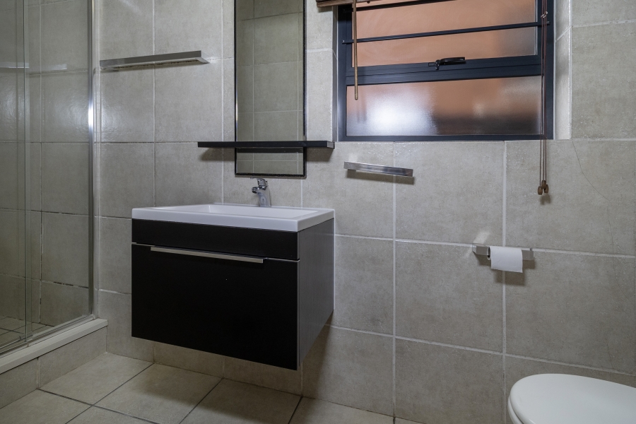 3 Bedroom Property for Sale in Greenstone Gate Gauteng
