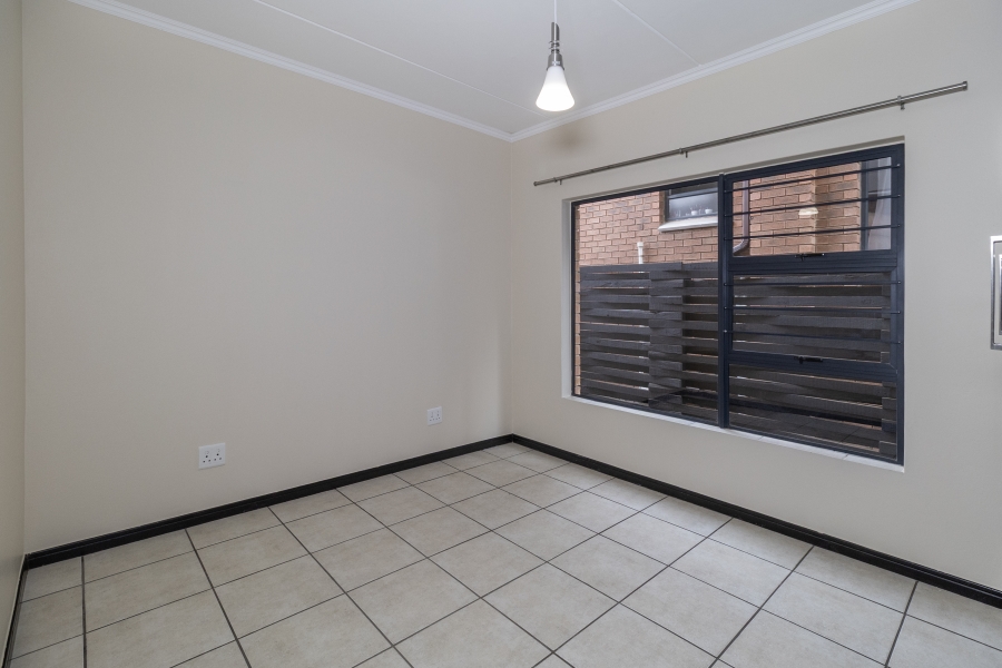 3 Bedroom Property for Sale in Greenstone Gate Gauteng