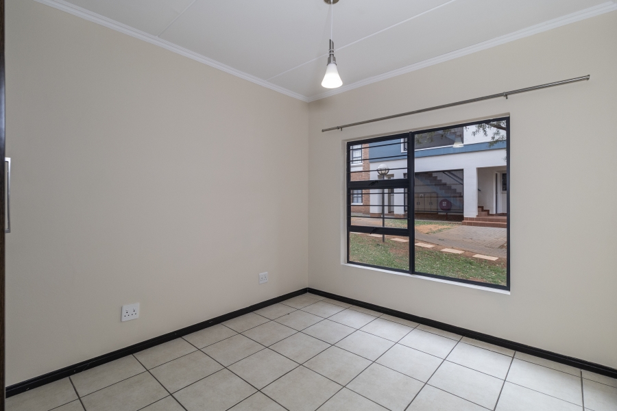 3 Bedroom Property for Sale in Greenstone Gate Gauteng