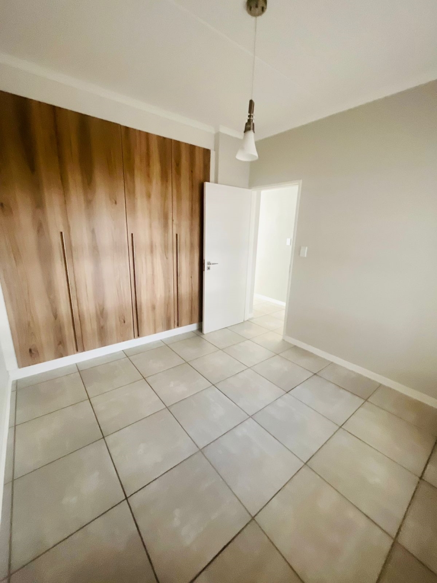 To Let 3 Bedroom Property for Rent in Crowthorne AH Gauteng
