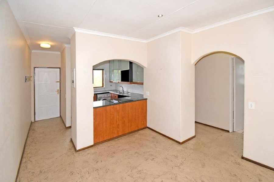 To Let 2 Bedroom Property for Rent in Craighall Park Gauteng