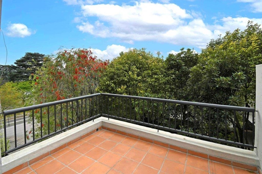 To Let 2 Bedroom Property for Rent in Craighall Park Gauteng