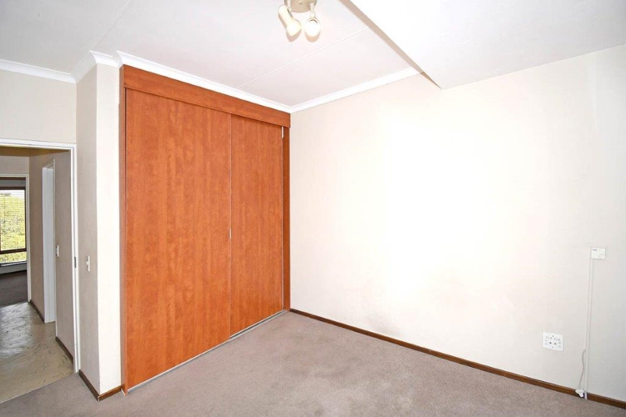 To Let 2 Bedroom Property for Rent in Craighall Park Gauteng