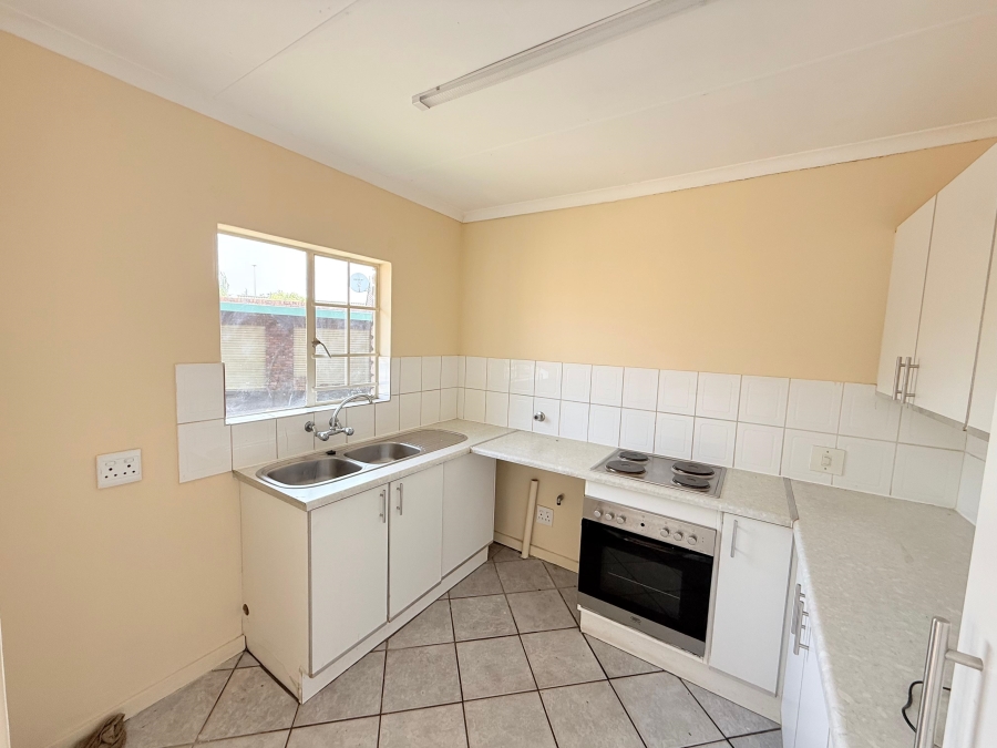 3 Bedroom Property for Sale in Elardus Park Gauteng