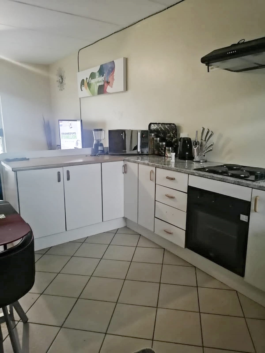 2 Bedroom Property for Sale in Greenhills Ext 3 Gauteng
