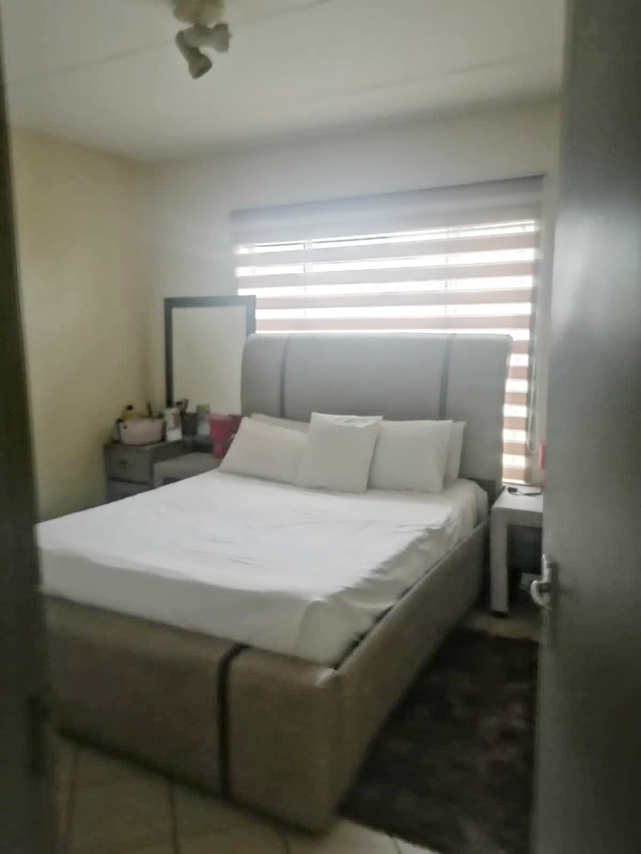 2 Bedroom Property for Sale in Greenhills Ext 3 Gauteng