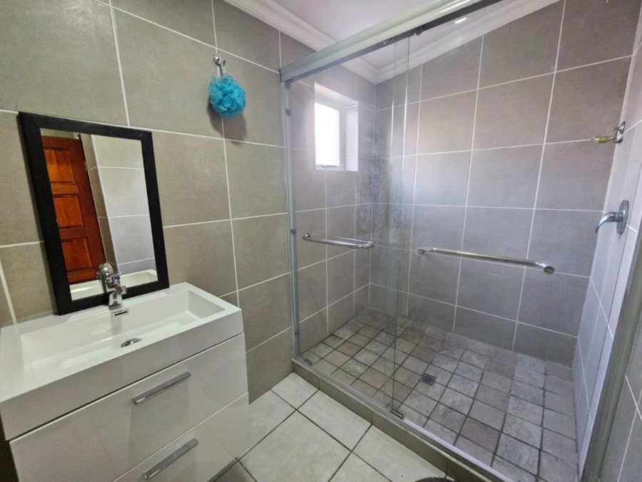 4 Bedroom Property for Sale in Riverspray Lifestyle Estate Gauteng