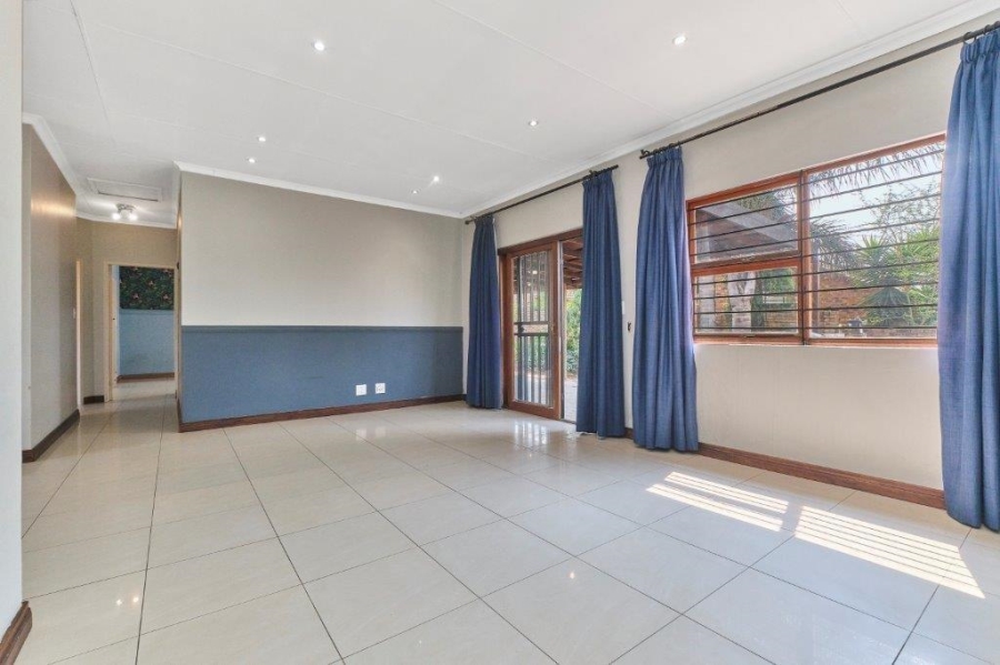3 Bedroom Property for Sale in North Riding Gauteng