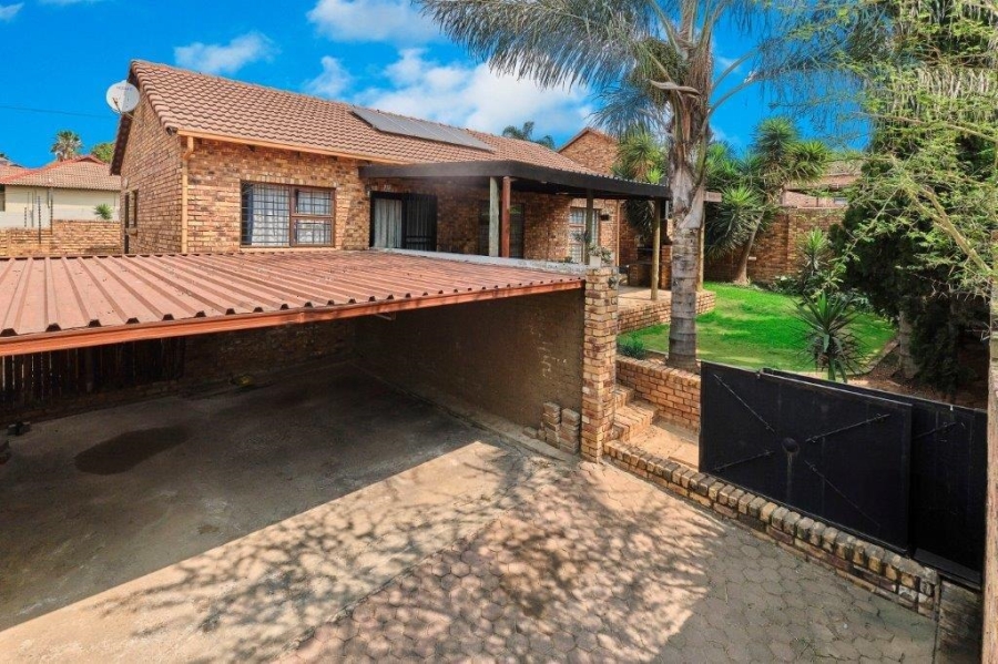 3 Bedroom Property for Sale in North Riding Gauteng