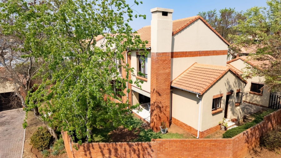 4 Bedroom Property for Sale in Rietvlei Heights Country Estate Gauteng