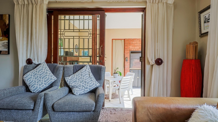 4 Bedroom Property for Sale in Rietvlei Heights Country Estate Gauteng