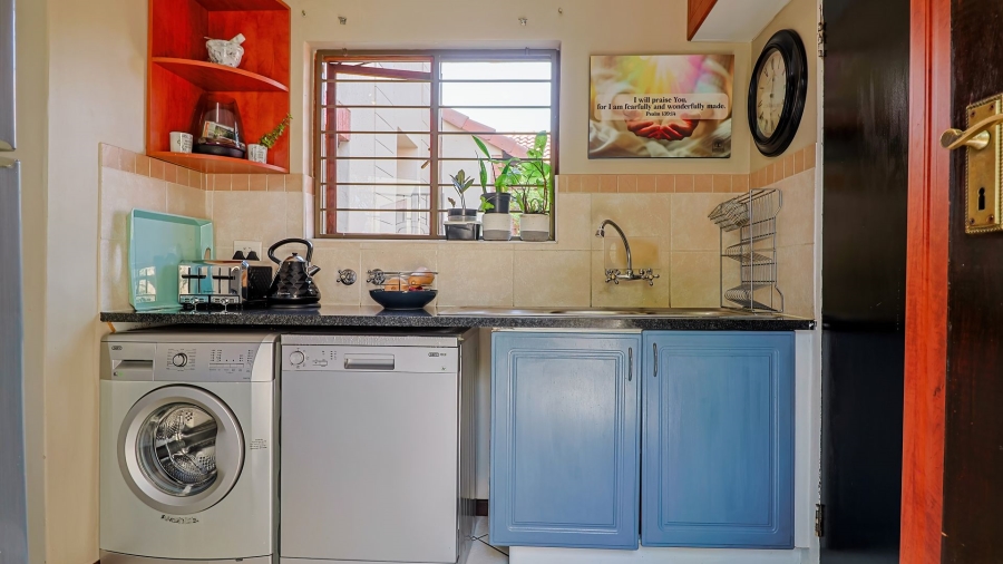 4 Bedroom Property for Sale in Rietvlei Heights Country Estate Gauteng