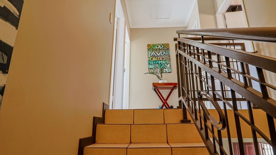 4 Bedroom Property for Sale in Rietvlei Heights Country Estate Gauteng