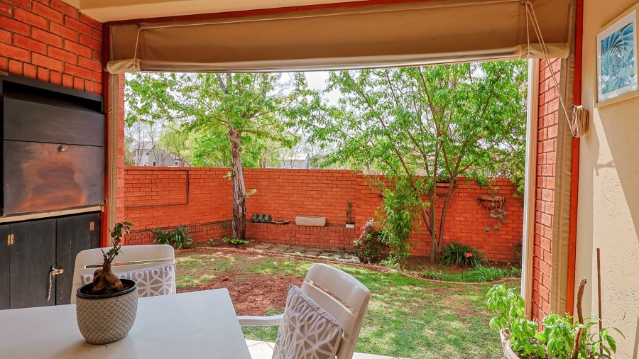4 Bedroom Property for Sale in Rietvlei Heights Country Estate Gauteng