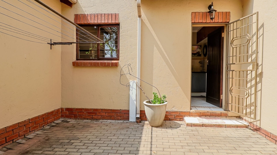 4 Bedroom Property for Sale in Rietvlei Heights Country Estate Gauteng