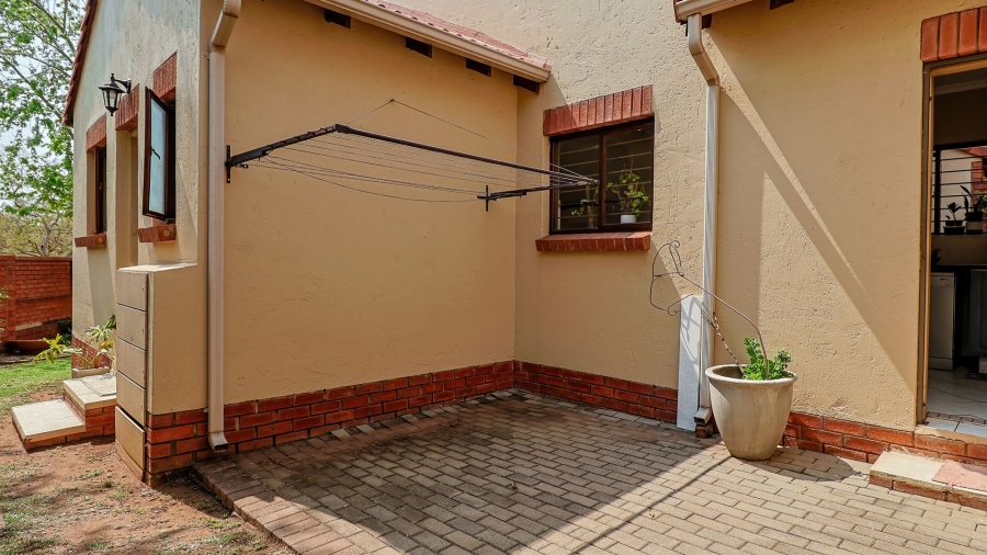 4 Bedroom Property for Sale in Rietvlei Heights Country Estate Gauteng