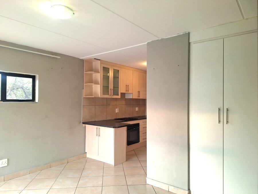 2 Bedroom Property for Sale in Windsor West Gauteng