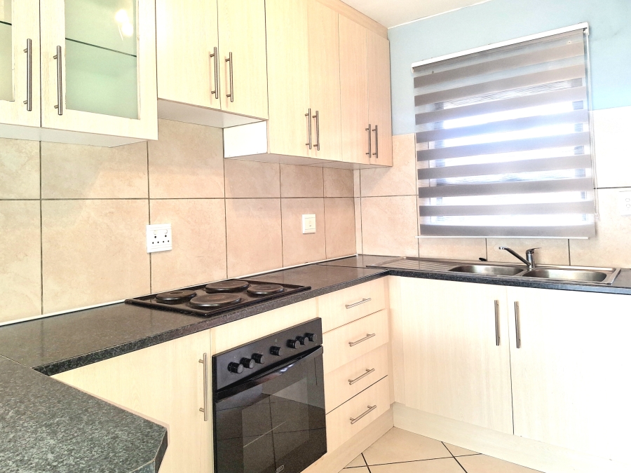 2 Bedroom Property for Sale in Windsor West Gauteng