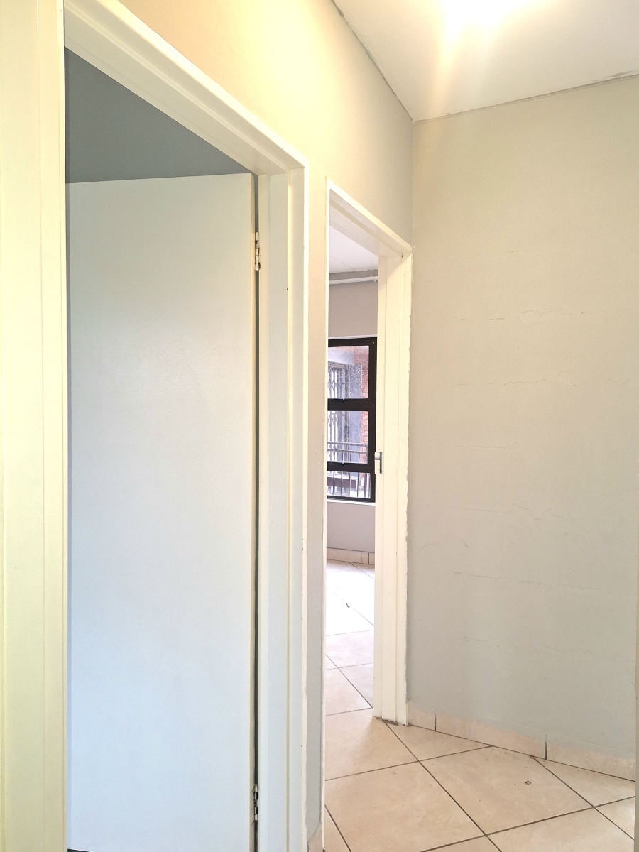 2 Bedroom Property for Sale in Windsor West Gauteng