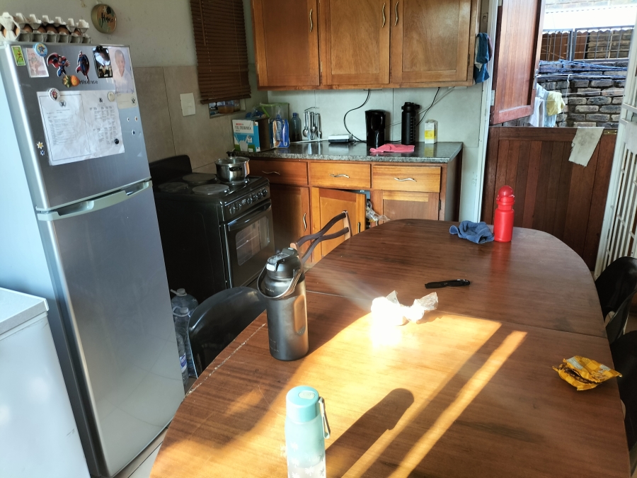 2 Bedroom Property for Sale in Pretoria North Gauteng