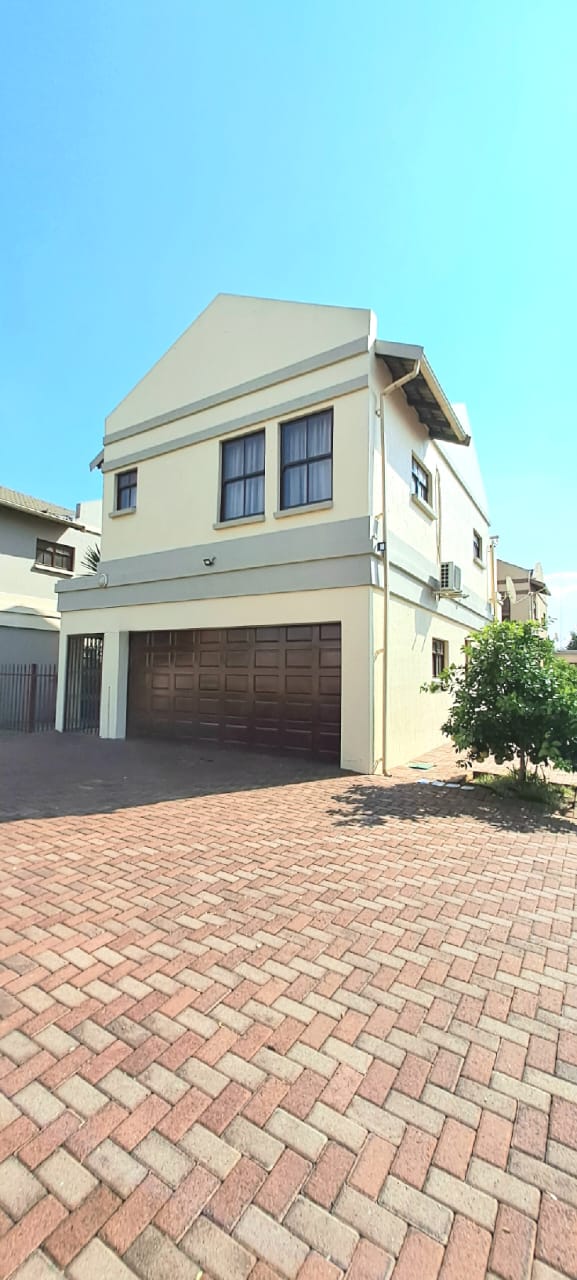 3 Bedroom Property for Sale in Vanderbijlpark SE 2 Gauteng