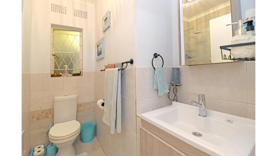 5 Bedroom Property for Sale in Vorna Valley Gauteng