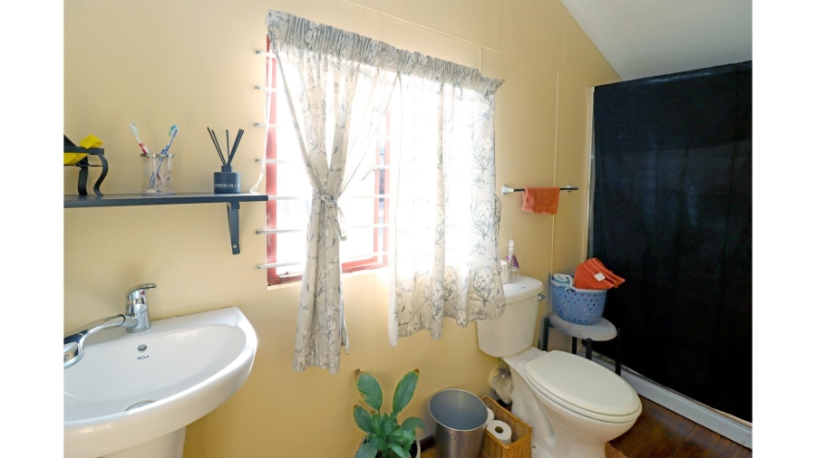 5 Bedroom Property for Sale in Vorna Valley Gauteng