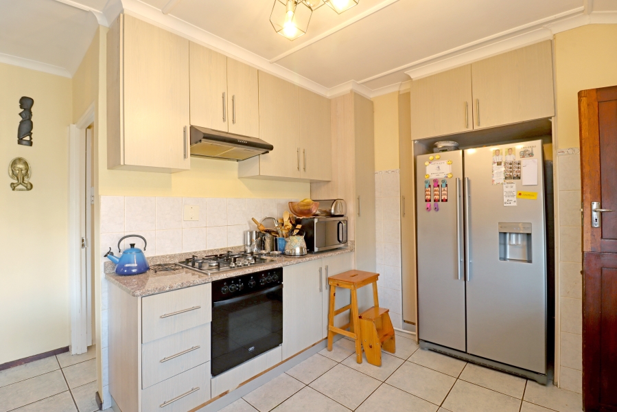 5 Bedroom Property for Sale in Vorna Valley Gauteng