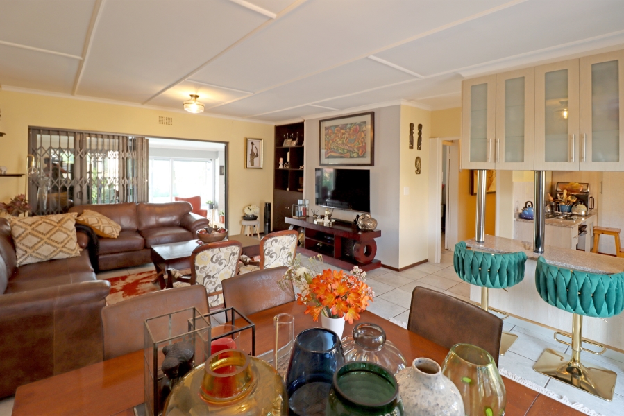 5 Bedroom Property for Sale in Vorna Valley Gauteng