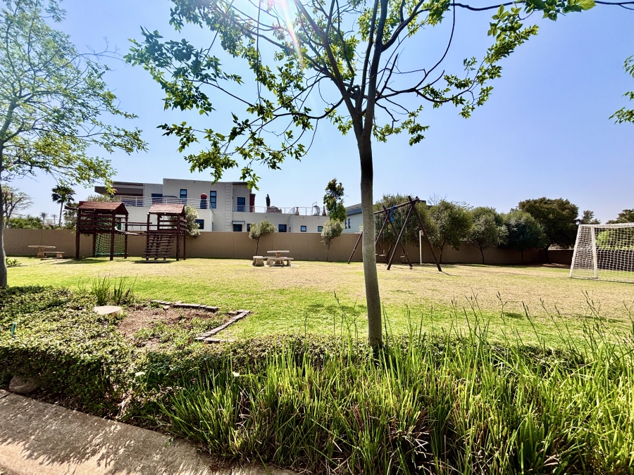 0 Bedroom Property for Sale in Silverwoods Country Estate Gauteng