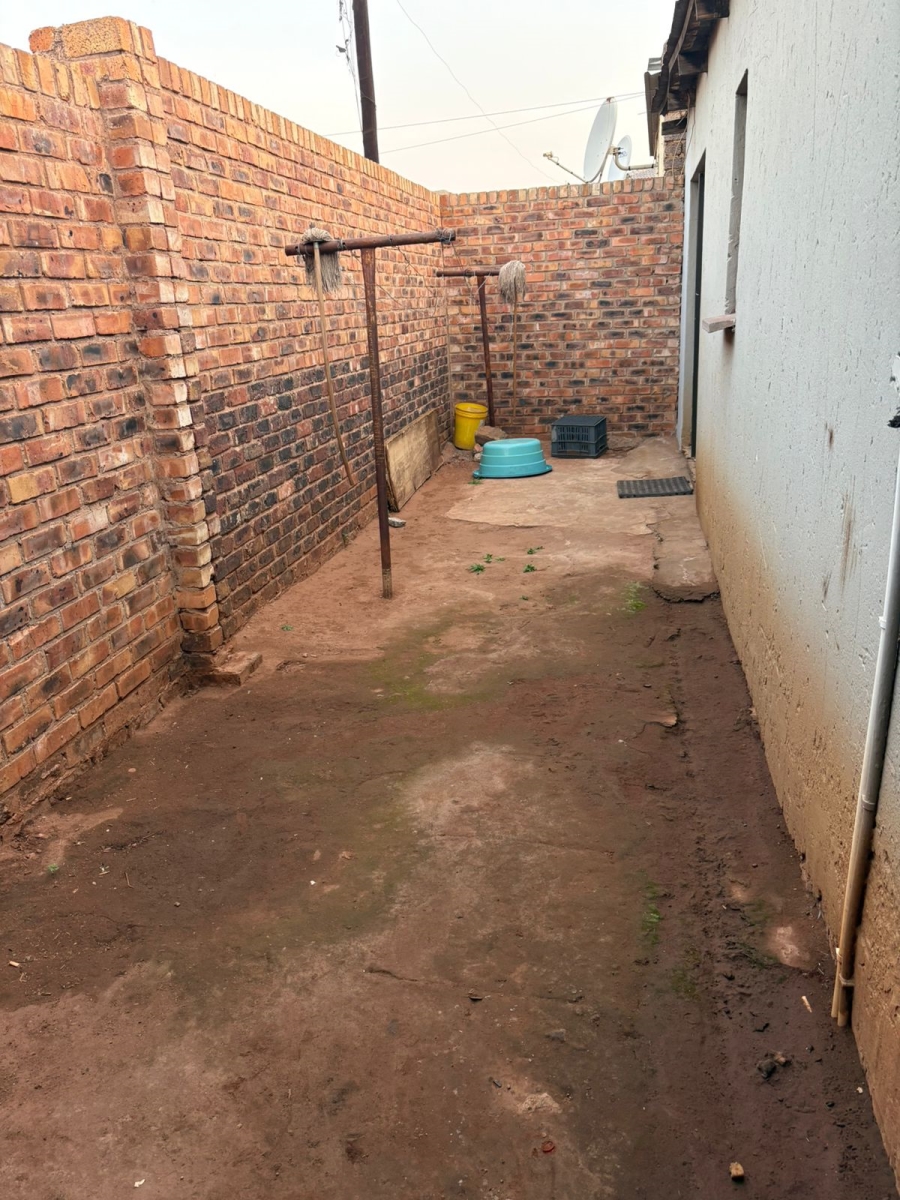 1 Bedroom Property for Sale in Dobsonville Gauteng