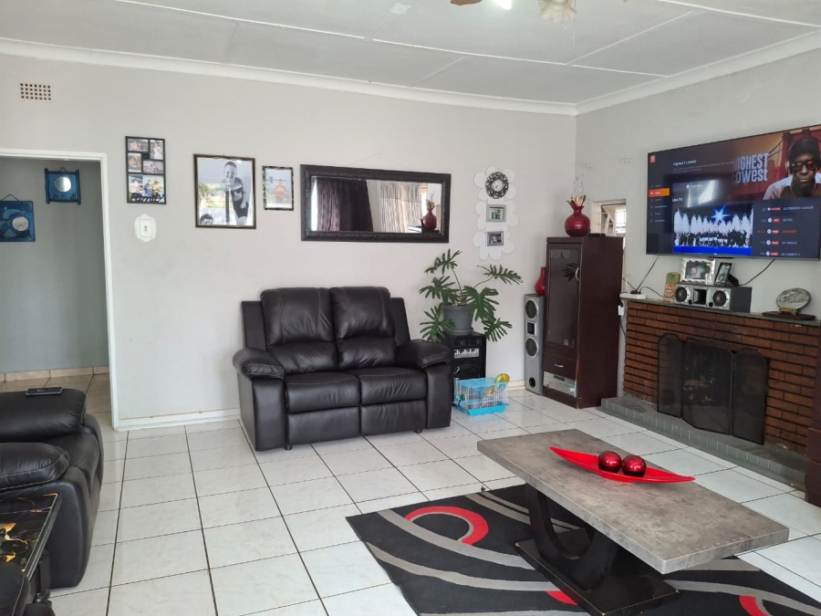 3 Bedroom Property for Sale in Venterspos Gauteng