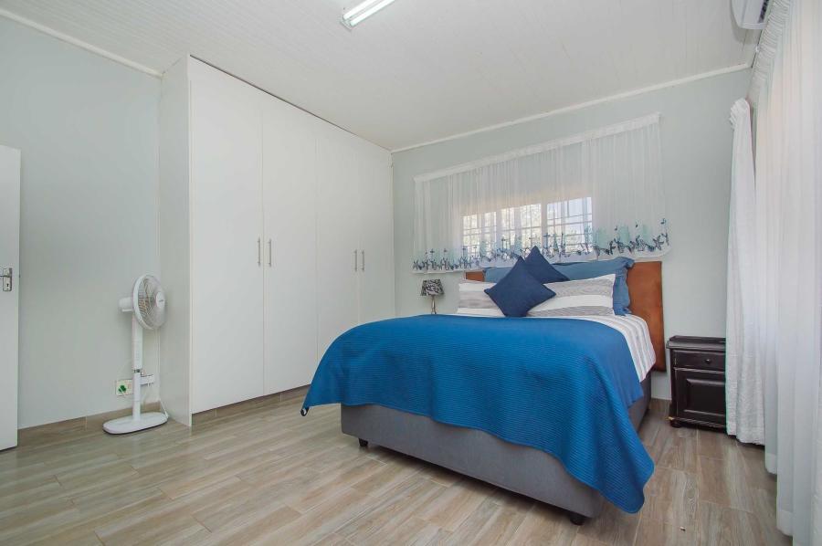 6 Bedroom Property for Sale in Lanseria Gauteng