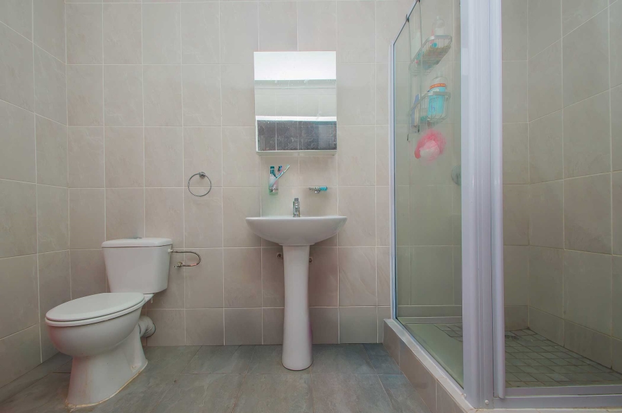 6 Bedroom Property for Sale in Lanseria Gauteng