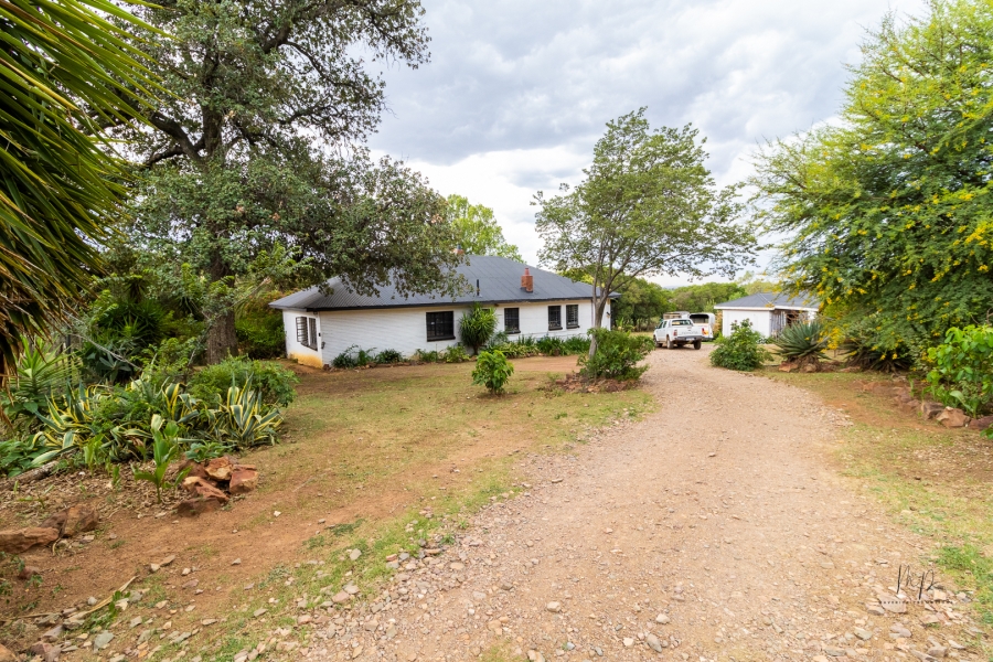 11 Bedroom Property for Sale in Alewynspoort Gauteng