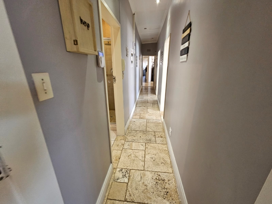 4 Bedroom Property for Sale in Brackenhurst Gauteng