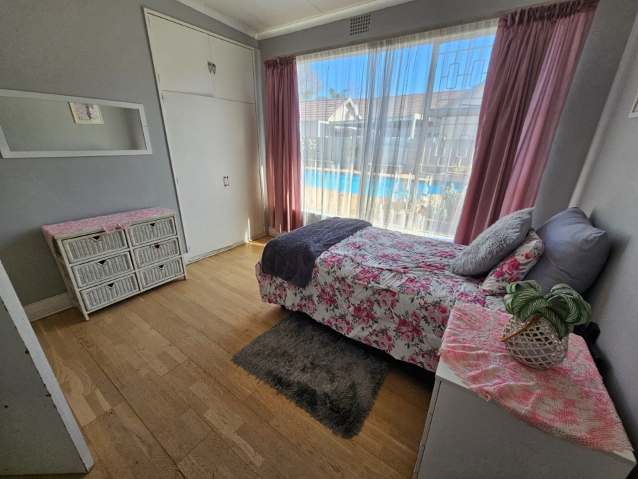 4 Bedroom Property for Sale in Brackenhurst Gauteng