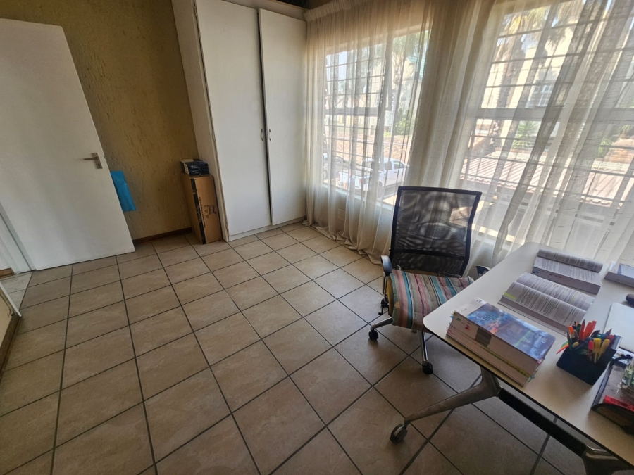 2 Bedroom Property for Sale in New Redruth Gauteng