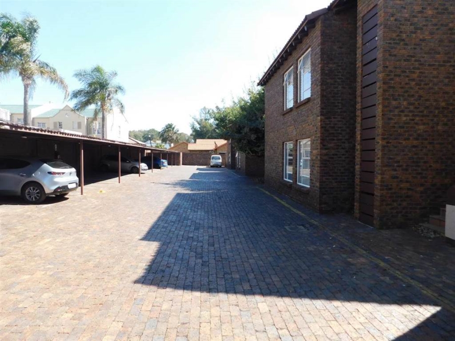 2 Bedroom Property for Sale in New Redruth Gauteng