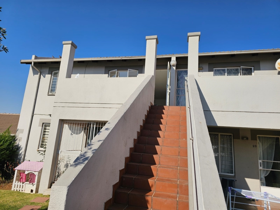2 Bedroom Property for Sale in Meyersdal Gauteng